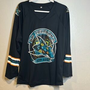 Women’s Sharks shirt